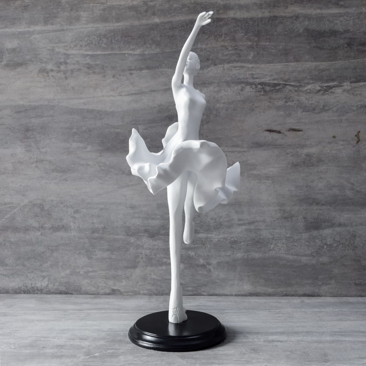 Leia Ballerina Sculpture - Home Artisan