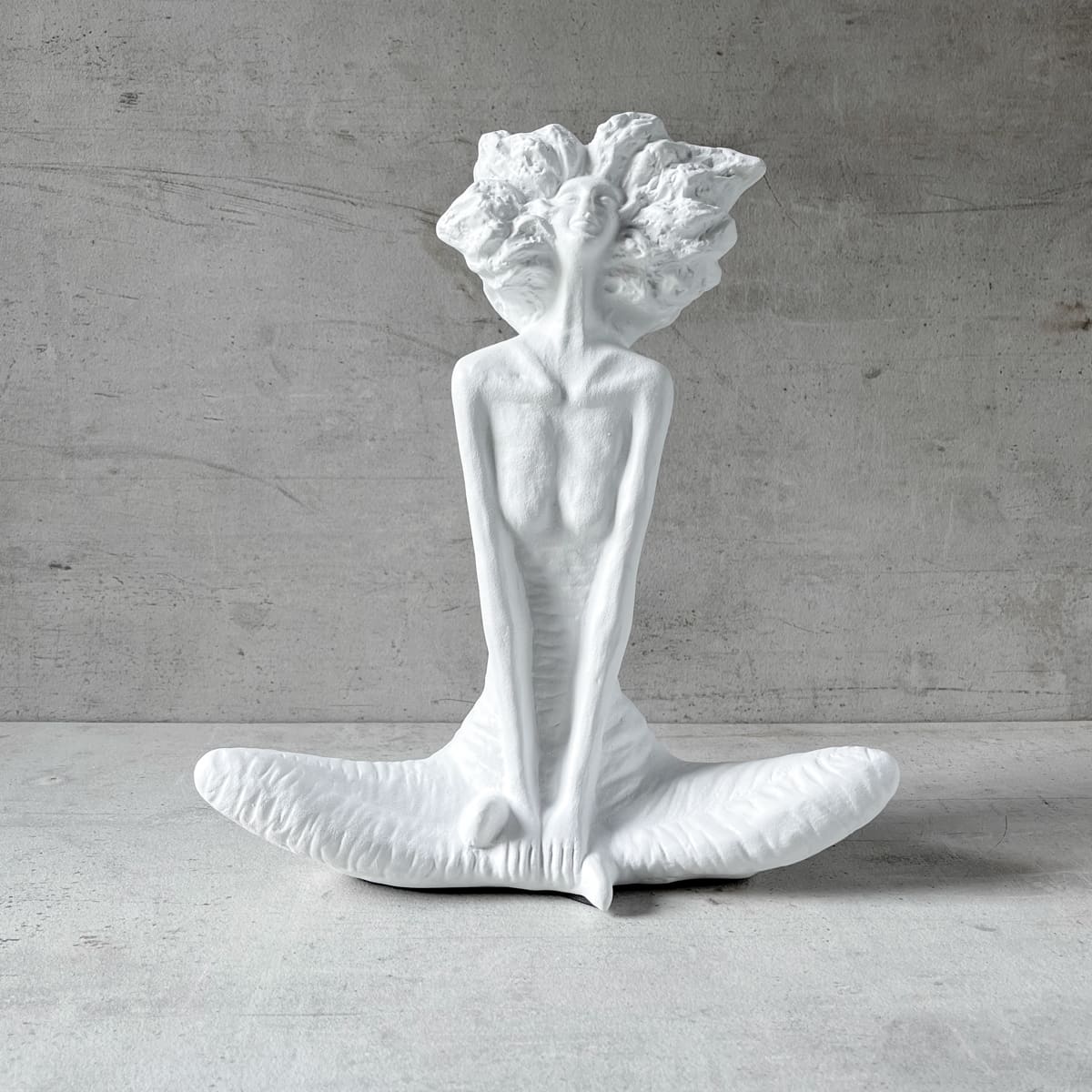 Verona Girl Sculpture - Home Artisan