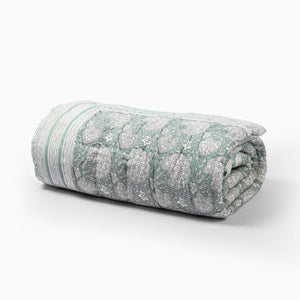 Nayma Cotton Quilt by Houmn